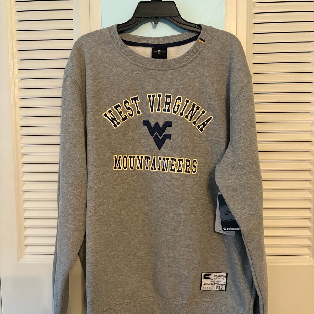 NWT Dicks Men’s WV Mountaineer’s fleece sweatshirt. Size XL